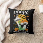 すべてのキノコに魔法が! クッション (ブランケット)