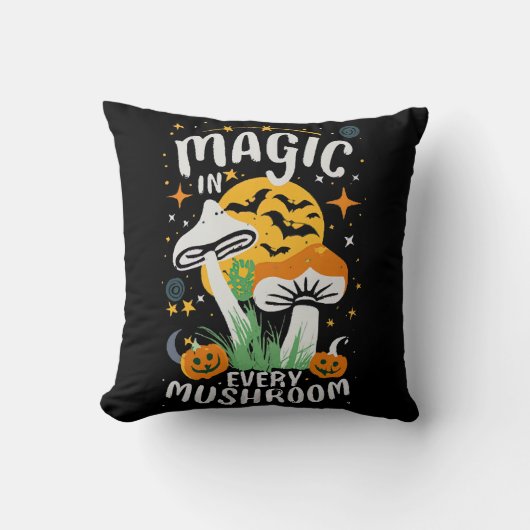 すべてのキノコに魔法が! クッション (正面)