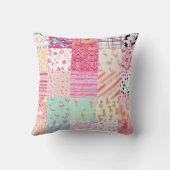 すべてのピンクフラミンゴチートキルトパターン2025 クッション (裏面)