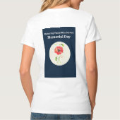 すべての人々を与え敬う Tシャツ (裏面)