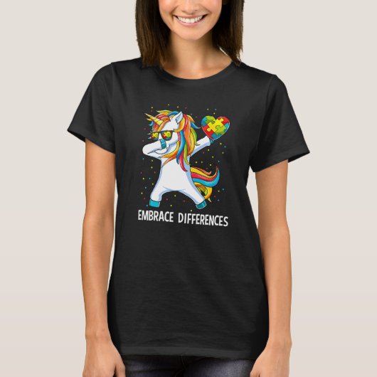 すべての人 自閉症の理解 差異を受け入れる ユニ Tシャツ (正面)