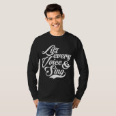 すべての声を上げ、黒人アフリカ系アメリカ人Aを歌う Tシャツ (正面フル)