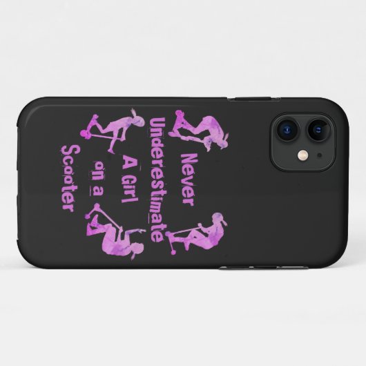 すべての変更文字決して少女スクーターを過小評価 Case-Mate iPhoneケース (裏面(横))