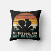 すべての子供読のレトロの本読好き男の子のギ クッション (裏面)