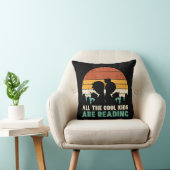 すべての子供読のレトロの本読好き男の子のギ クッション (椅子)