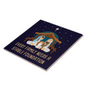 すべての家族が安定した基盤を必要とする – クリスマス タイル (側面)