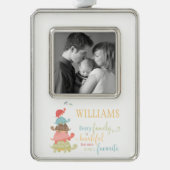 すべての家族が美しいタイポグラフィウミガメ シルバープレートフレームオーナメント (正面)