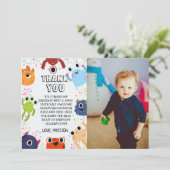 すべての年齢のための小さなモンスターの誕生日パーティー サンキューカード (スタンド正面)