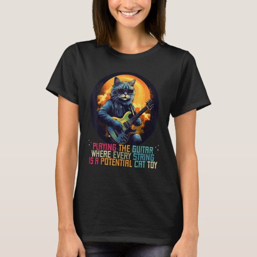 すべての弦が良いCaであるギターを演奏する Tシャツ (正面)