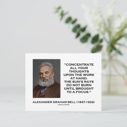 すべての思考を仕事に集中させなさい - ベル氏の名言 ポストカード (スタンド正面)