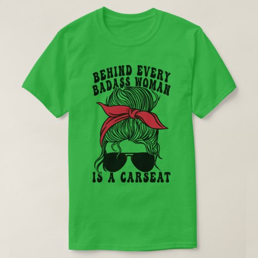 すべての悪い女性の後ろに座っている母ママMam Tシャツ (デザイン正面)