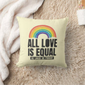 すべての愛は平等プライドLGBT平等の権利レインボー クッション (ブランケット)