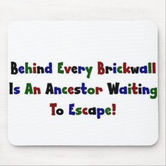 すべての煉瓦の背後に… マウスパッド