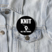 すべての物を編むおもしろい編み物 缶バッジ (インサイチュ)