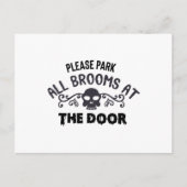 すべての箒をドアに置いて ポストカード (正面)