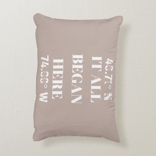 すべてはここから始まった オーダーメイドの座標 アクセントクッション (裏面(縦))