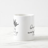 すべてを支配する王冠 楽しいママへのギフト コーヒーマグカップ (中央)