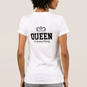 すべてを統べる女王– カップル Tシャツ (裏面)