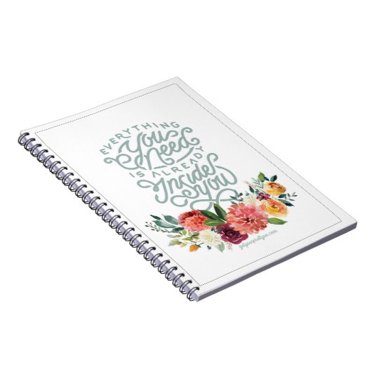 すべて小さい螺線形ノートを必要とします ノートブック (右側)