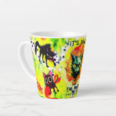 すべて素晴らしが緑の赤い斑入りマグカップ カフェラテマグ (左アングル)