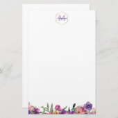 すみれ色のピンクおよび青い花のボーダーモノグラム 便箋 (正面/裏面)