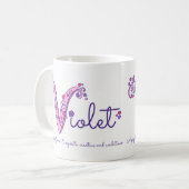 すみれ色の一流の意味装飾的なVモノグラムのマグ コーヒーマグカップ (正面左)