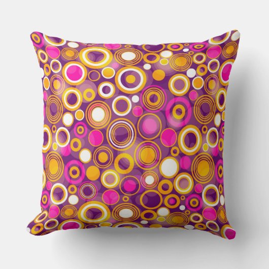 すみれ色の水玉模様パターン クッション (正面)