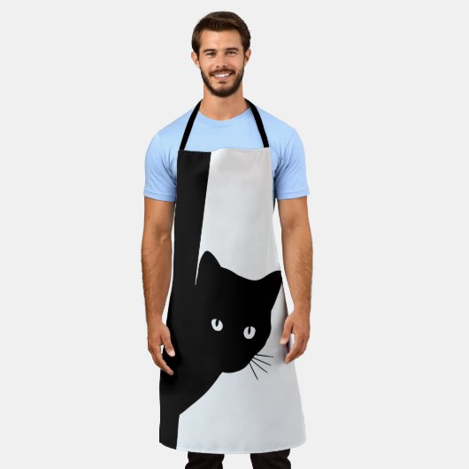 ずるそうな黒猫 エプロン (着用した状態)