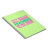 そういうわけで私は私の毛のこれらの羽をすべて得ました ノートブック (右側)