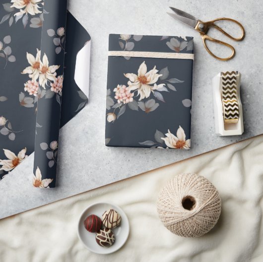 そしてエレガント時代を超越したフローラ ラッピングペーパー (クラフト)