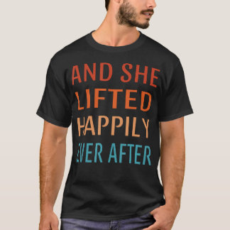 そしてジムのフィットネスの後ずっと彼女はひどく持ち上げおもしろいた Tシャツ