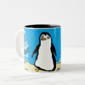 そしてペンギーが石を取る ツートーンマグカップ (正面左)