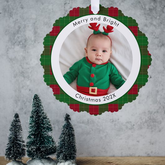 そしてメリー明るいクリスマス写真の赤い緑の格子縞が オーナメントカード