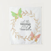 そして主の恵みは私たちに休息した タペストリー (正面)