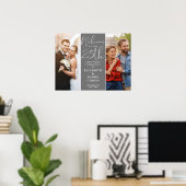 そして今2写真25周年記念ウェルカムサイン ポスター (ホームオフィス)