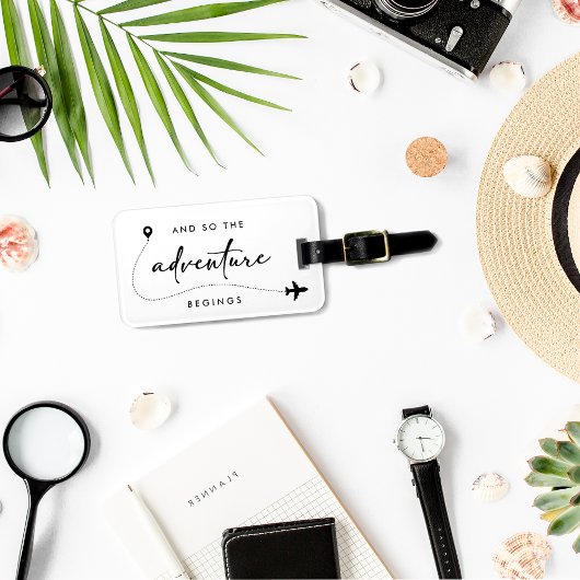 そして冒険が始まる 黒と白 ラゲッジタグ