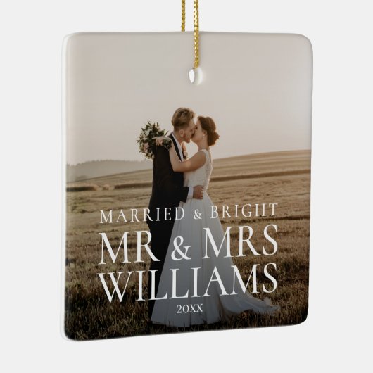 そして結婚した明るい新婚の結婚写真は セラミックオーナメント (右)