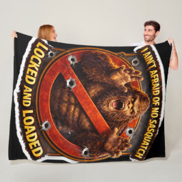 そして装填されたサスクワッチ狩猟クラブのフリースブランケット フリースブランケット