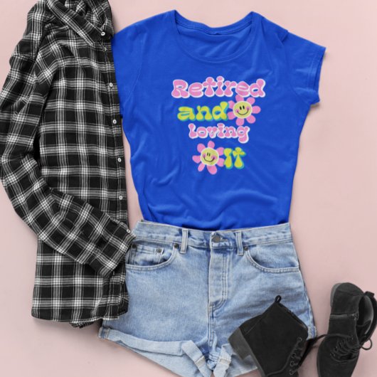 そして退職したそれを愛して Tシャツ