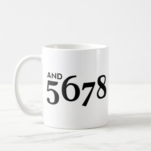 そして5678 コーヒーマグカップ (左)