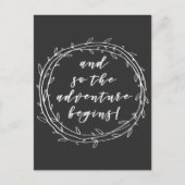 そして、冒険が始まる – 手書きのスクリプト ポストカード (正面)