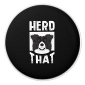 そのボーダーコリーのギフトの動物愛好家犬を集めて下さい セラミックノブ (正面)