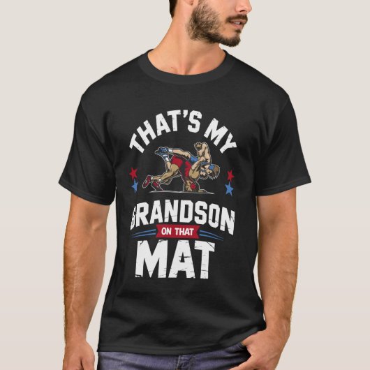 そのマットで祖母とレスリングする孫 Tシャツ (正面)