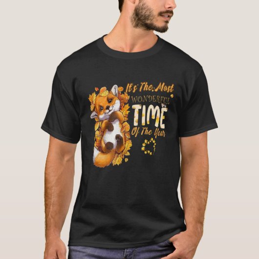 その一年で最も素晴らしい時期である赤い森 Tシャツ (正面)
