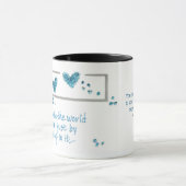 その中にいるだけで世界を特別なものにする。ムー マグカップ (中央)