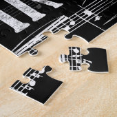 その他のギターシャルボード – 白黒音楽 ジグソーパズル (側面)