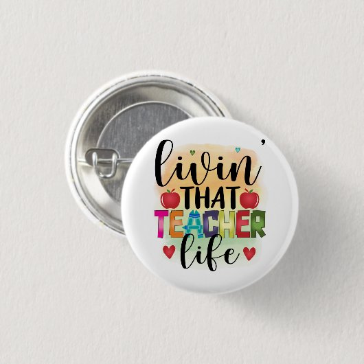 その先生生活を生きる – 贈り物先生 缶バッジ (正面&裏面)