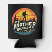 その別の半マイルかそこらの山のハイキングギフト 缶クーラー (正面)