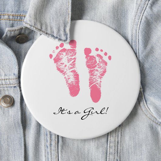 その女の子のシックなピンクの生まれたばかりのな足跡 缶バッジ (インサイチュ)