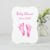 その女の子のベビーシャワーのかわいいピンクの足跡 招待状 (スタンド正面)